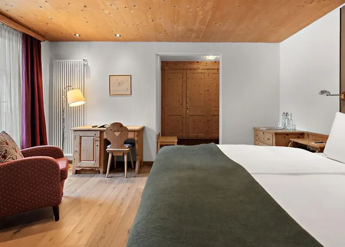 Morosani Posthotel 4*