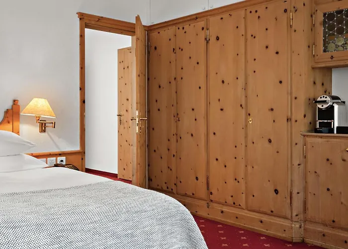 Hotel Morosani Posthotel 4*