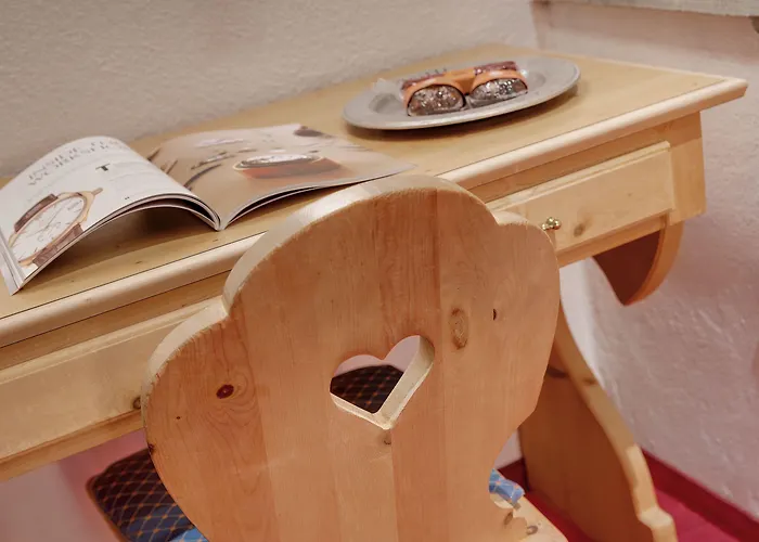 Morosani Posthotel Hotel 4*