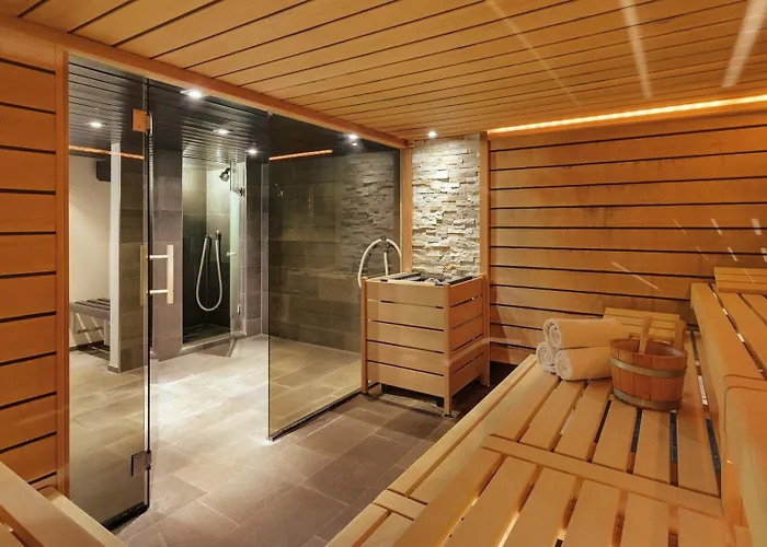 Hotel Morosani Posthotel 4*