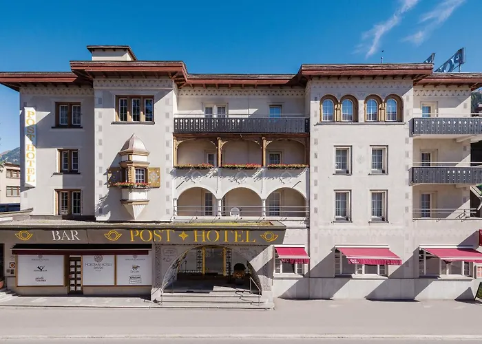 Morosani Posthotel Hotel 4*